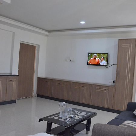 Golden Grand By Xury Hotels Tiruchchendūr Exterior foto